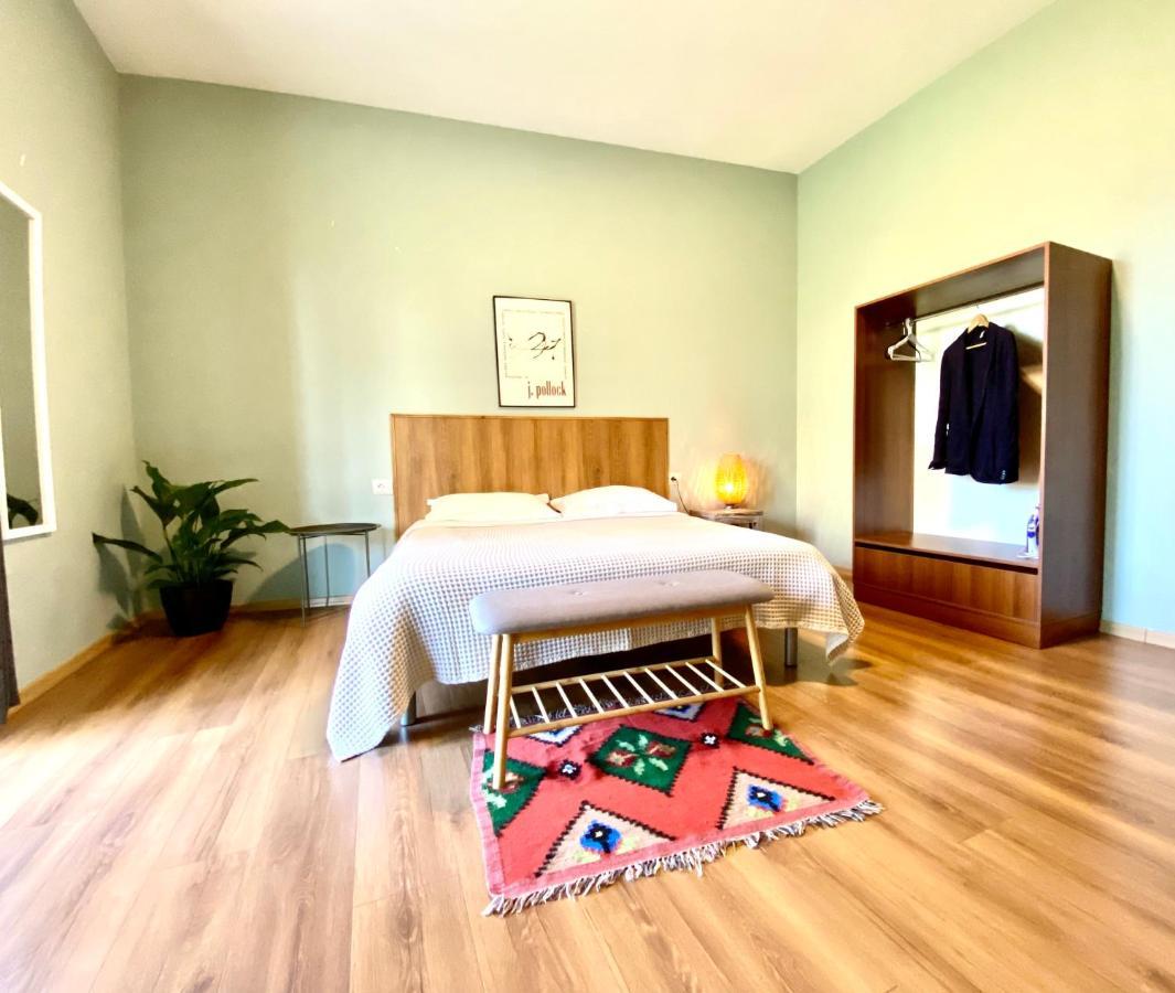 Tirana Experience, Authentic Stays In The Heart Of Old Tirana Exterior photo